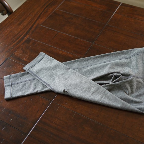 Under Armour cropped tights - Picture 3 of 6